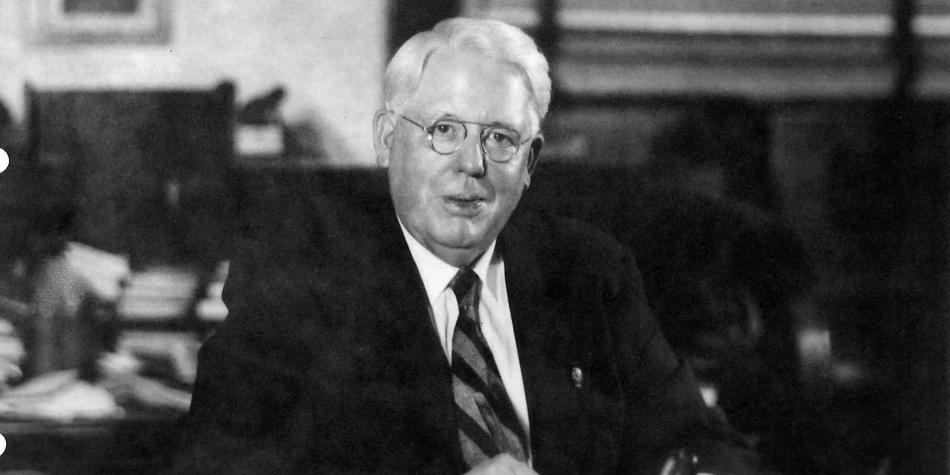 El empresario Melvin Jones (1879-1961) creó, en Chicago (EE. UU.), el Club de Leones en 1917. Abandonó su negocio de seguros para dedicarse a la organización.